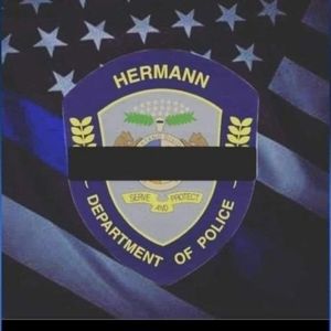 Meet your Posher, Carmella